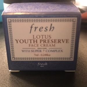 Fresh Lotus Youth Preserve Face Cream with Super 7